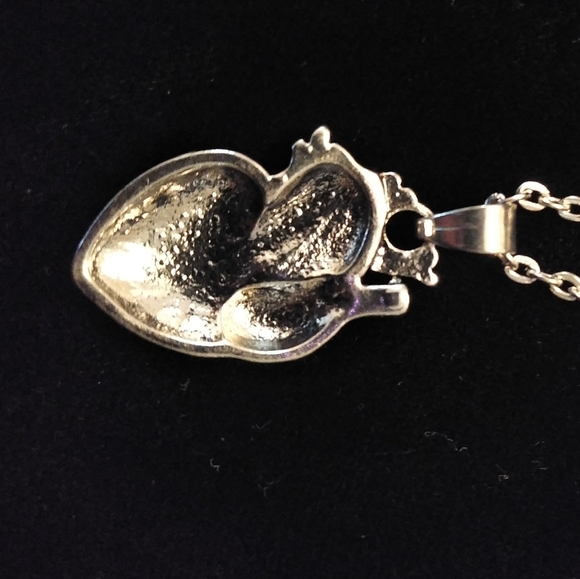 Heart Pendent with chain - Picture 7 of 7